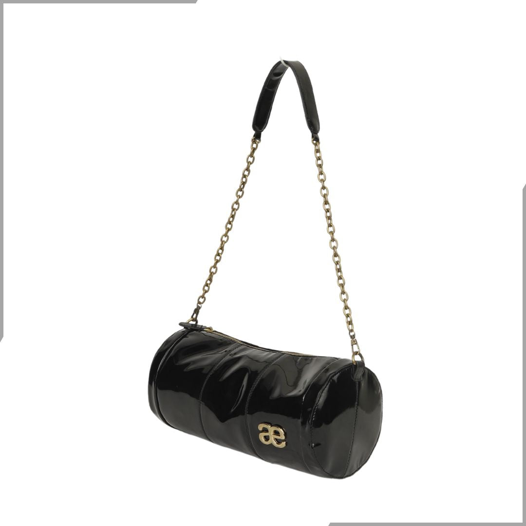 Chloé - Juana Black Medium Quilted Leather Chain Bag